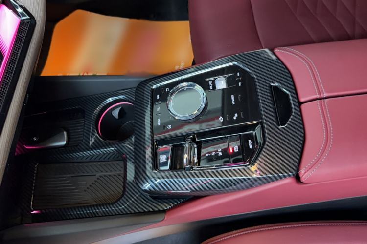 Used BMW 5 Series 2024 530Li Luxury Package Premium Edition Interior 4