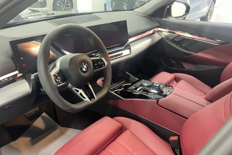 Used BMW 5 Series 2024 525i M Sport Package Interior 6