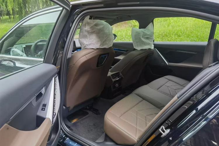 Used BMW 5 Series 2024 530Li Leading Model M Sport Package Interior 7