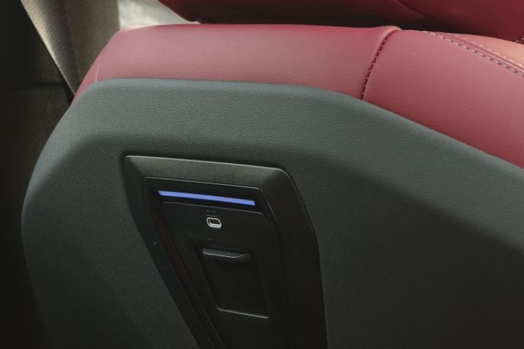 Used BMW 5 Series 2024 530i Leading Model M Sport Package Interior 8