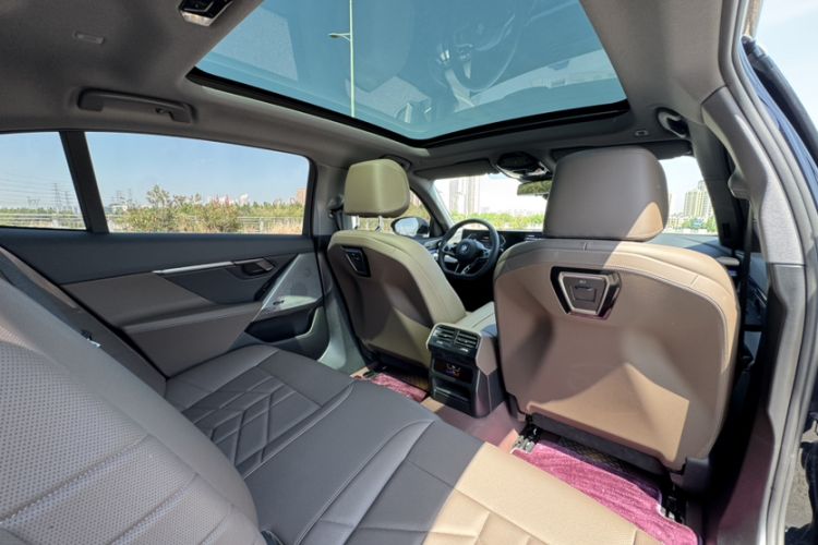 Used BMW 5 Series 2024 530Li Leading Model M Sport Package Interior 9