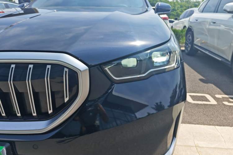 Used BMW 5 Series 2024 530Li Leading Luxury Package Left Front Headlight