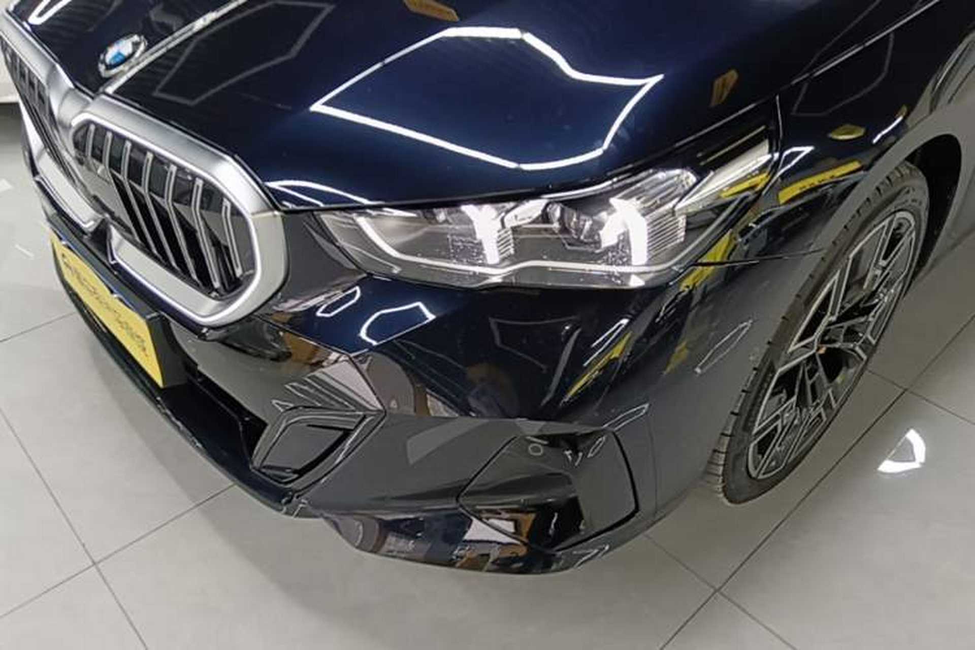 Used BMW 5 Series 2024 530Li Leading Model M Sport Package Left Front Headlight