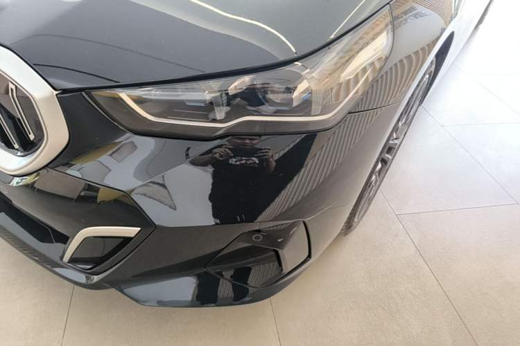 Used BMW 5 Series 2024 530Li Luxury Edition M Sport Package Left Front Headlight