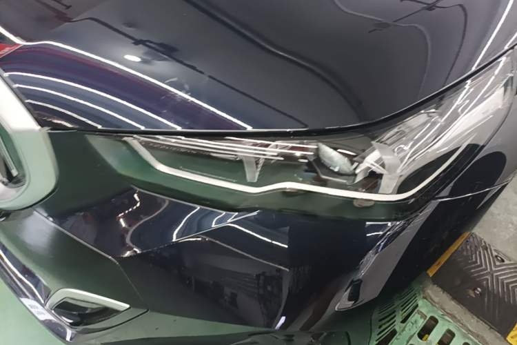 Used BMW 5 Series 2024 525Li M Sport Package Left Front Headlight