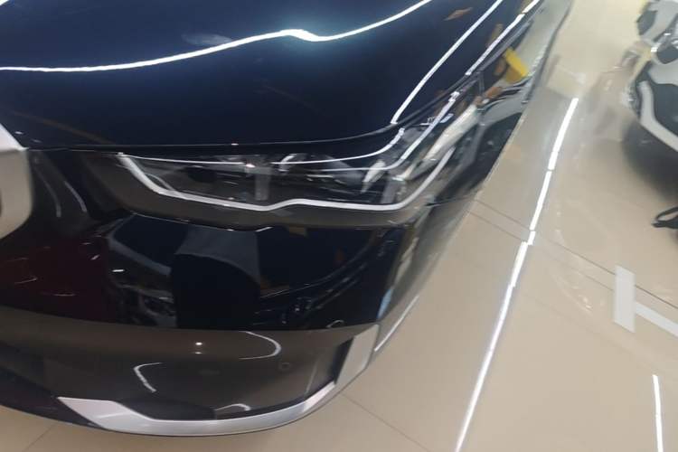 Used BMW 5 Series 2024 530Li Leading Luxury Package Left Front Headlight