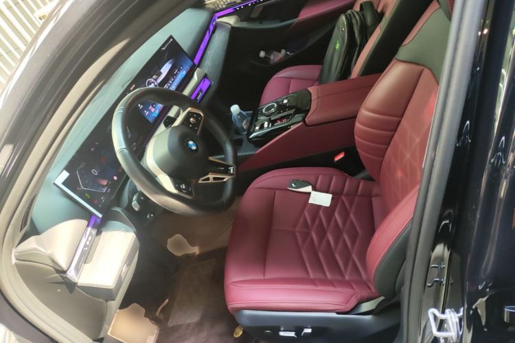 Used BMW 5 Series 2024 530Li Luxury Edition M Sport Package Left Front Seat