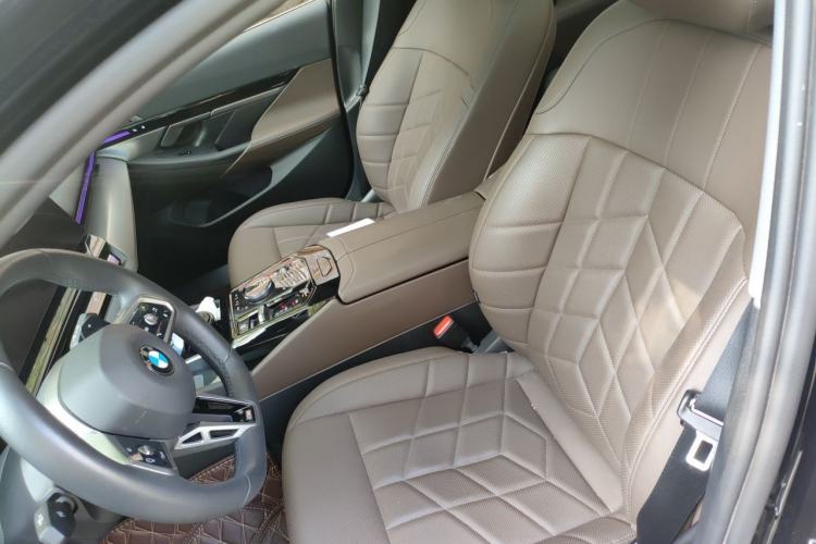 Used BMW 5 Series 2024 525Li M Sport Package Left Front Seat