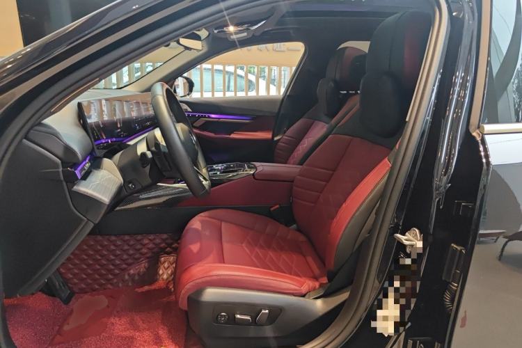 Used BMW 5 Series 2024 530Li Luxury Edition M Sport Package Left Front Seat