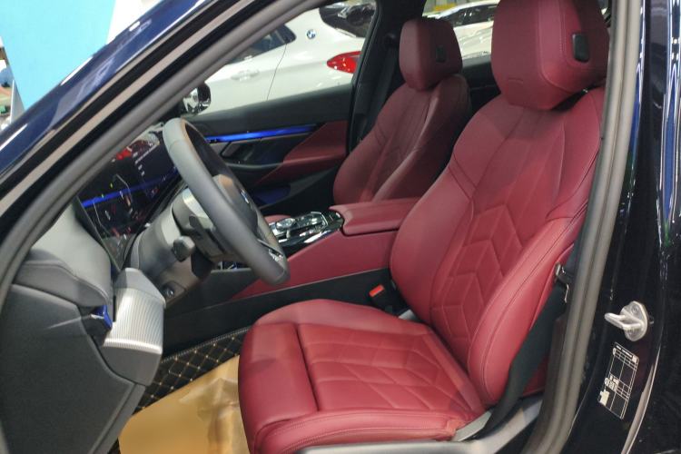Used BMW 5 Series 2024 530i Leading Model M Sport Package Left Front Seat