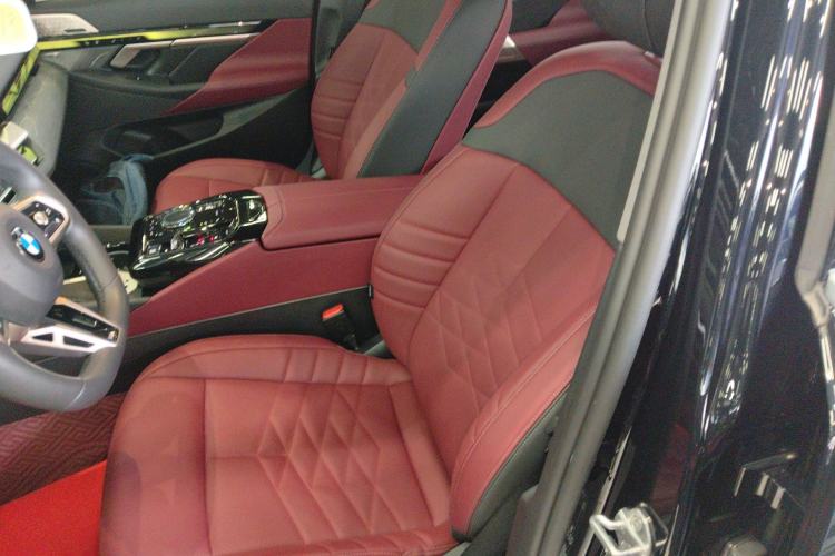 Used BMW 5 Series 2024 530Li Luxury Edition M Sport Package Left Front Seat