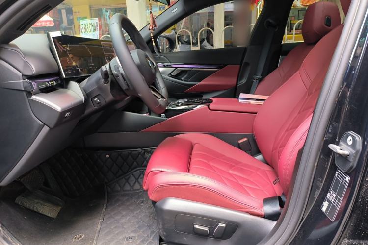 Used BMW 5 Series 2024 530i Leading Model M Sport Package Left Front Seat