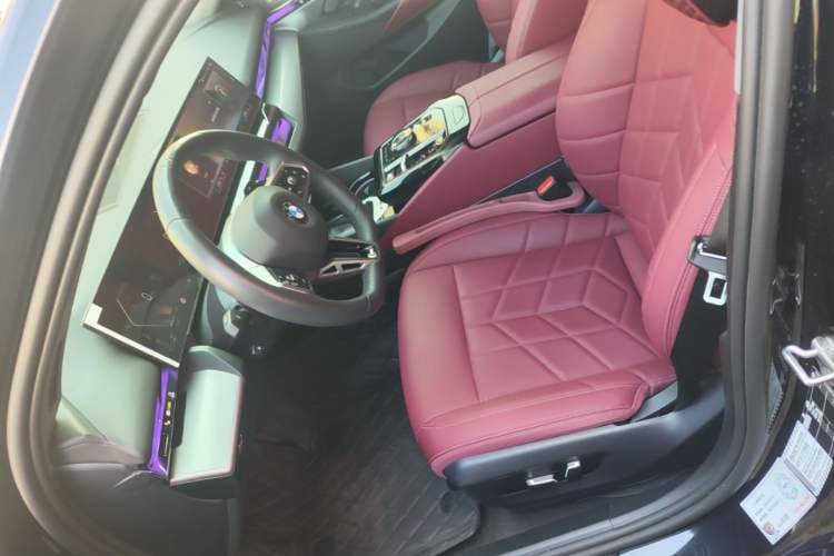 Used BMW 5 Series 2024 530Li Leading Model M Sport Package Left Front Seat