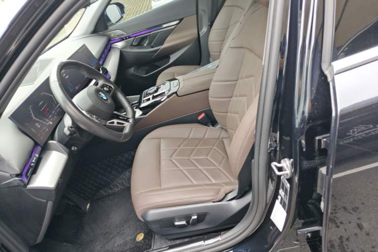 Used BMW 5 Series 2024 530Li Leading Model M Sport Package Left Front Seat