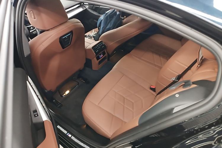 Used BMW 5 Series 2024 525Li M Sport Package Left Rear Seat