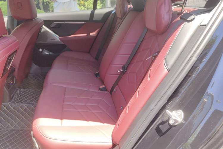 Used BMW 5 Series 2024 530Li xDrive M Sport Package Left Rear Seat