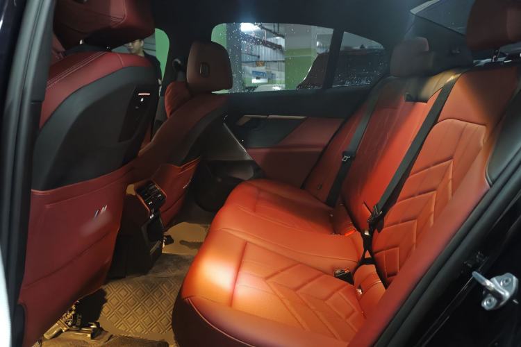 Used BMW 5 Series 2024 530i Leading Model M Sport Package Left Rear Seat