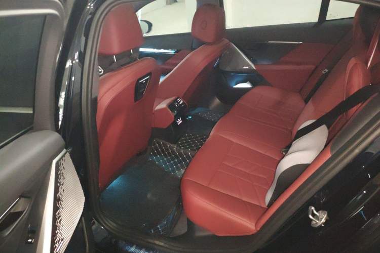 Used BMW 5 Series 2024 530Li Leading Model M Sport Package Left Rear Seat
