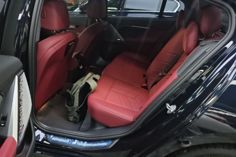 Used BMW 5 Series 2024 530Li Leading Model M Sport Package Left Rear Seat