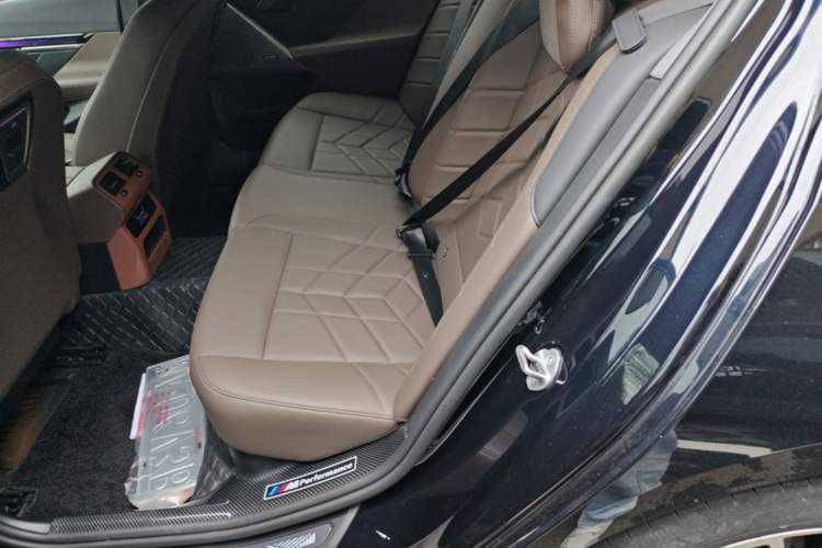 Used BMW 5 Series 2024 530Li Leading Model M Sport Package Left Rear Seat