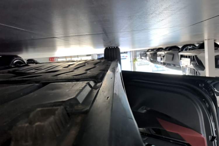 Used BMW 5 Series 2024 530Li Leading Model M Sport Package Left Side Sill
