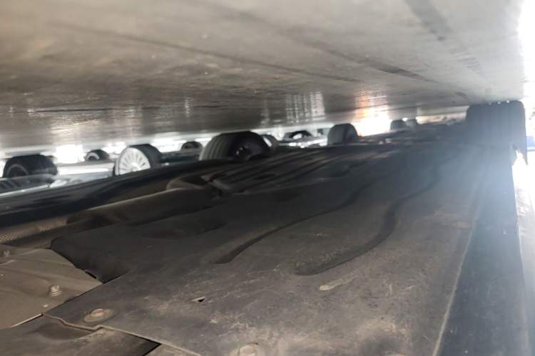 Used BMW 5 Series 2024 530Li Luxury Edition M Sport Package Left Side Sill