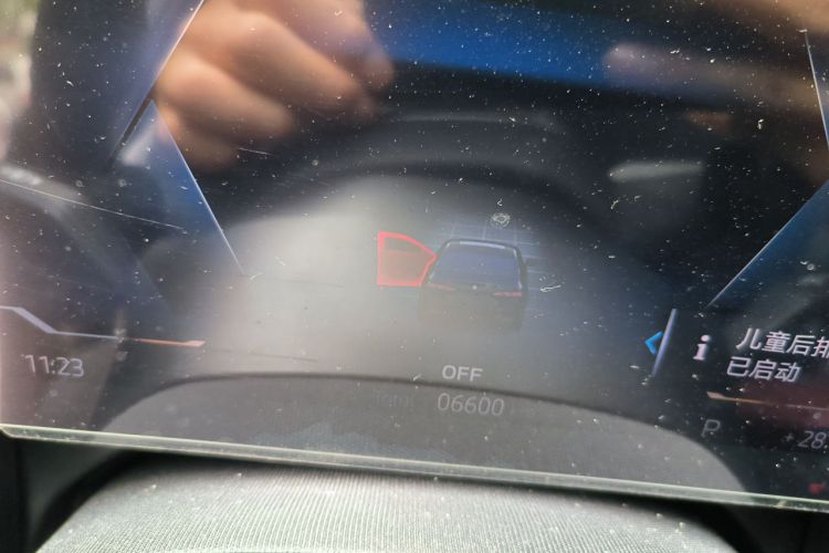 Used BMW 5 Series 2024 530i Leading Model M Sport Package Odometer Close Up