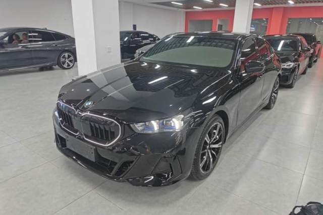 Used BMW 5 Series 2024 530i Luxury Edition M Sport Package