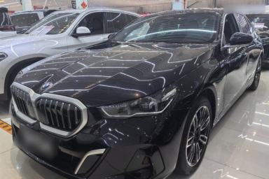 Used BMW 5 Series 2024 530Li Leading Model M Sport Package