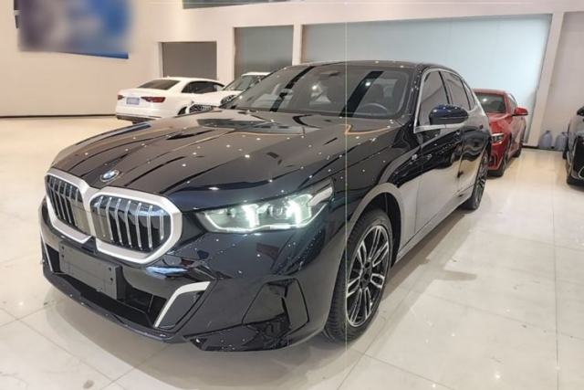 Used BMW 5 Series 2024 530Li Leading Model M Sport Package