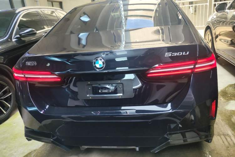 Used BMW 5 Series 2024 530Li Luxury Edition M Sport Package Rear
