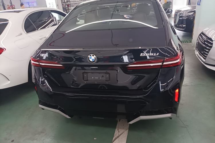 Used BMW 5 Series 2024 525Li M Sport Package Rear