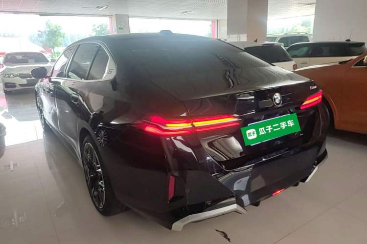 Used BMW 5 Series 2024 530Li Luxury Edition M Sport Package Rear Left 45 Deg