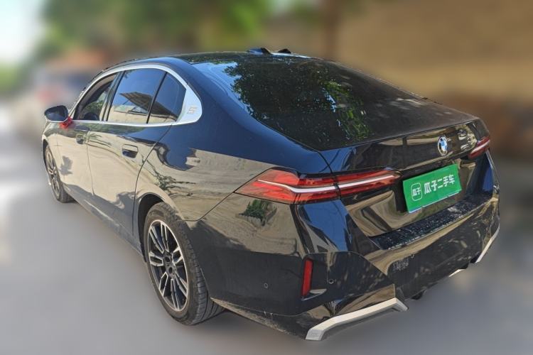 Used BMW 5 Series 2024 525Li M Sport Package Rear Left 45 Deg