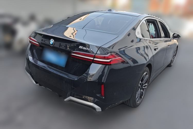 Used BMW 5 Series 2024 530Li Leading Model M Sport Package Rear Right 45 Deg