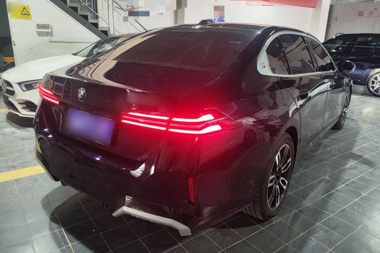 Used BMW 5 Series 2024 530Li Leading Model M Sport Package Rear Right 45 Deg