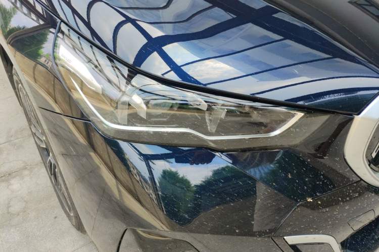 Used BMW 5 Series 2024 530Li Leading Model M Sport Package Right Front Headlight