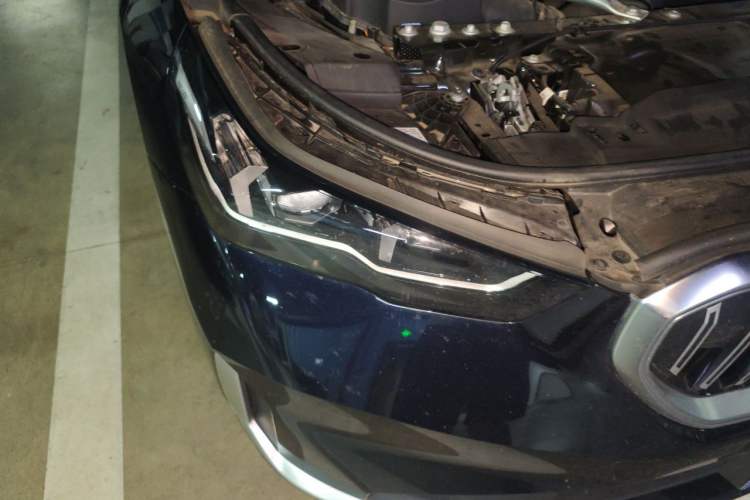 Used BMW 5 Series 2024 525Li Luxury Package Right Front Headlight