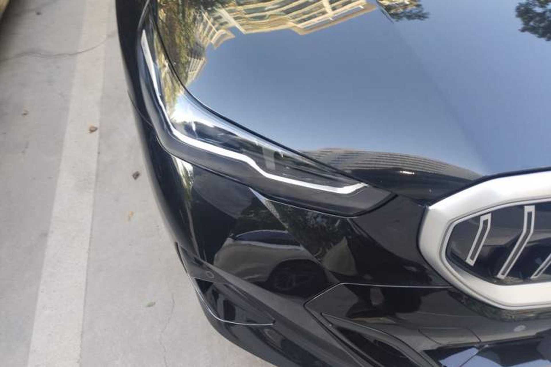 Used BMW 5 Series 2024 530i Leading Model M Sport Package Right Front Headlight