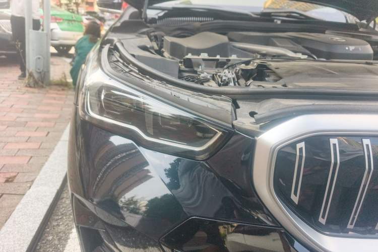 Used BMW 5 Series 2024 530Li Leading Model M Sport Package Right Front Headlight