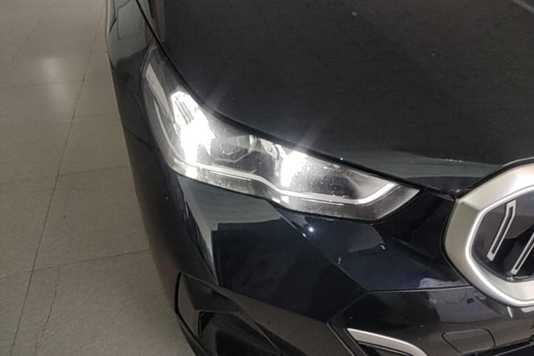 Used BMW 5 Series 2024 525Li M Sport Package Right Front Headlight
