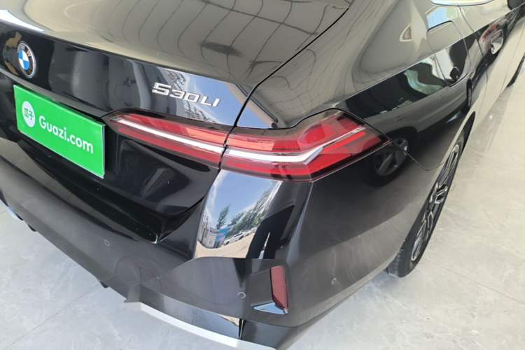 Used BMW 5 Series 2024 525Li M Sport Package Right Rear Taillight
