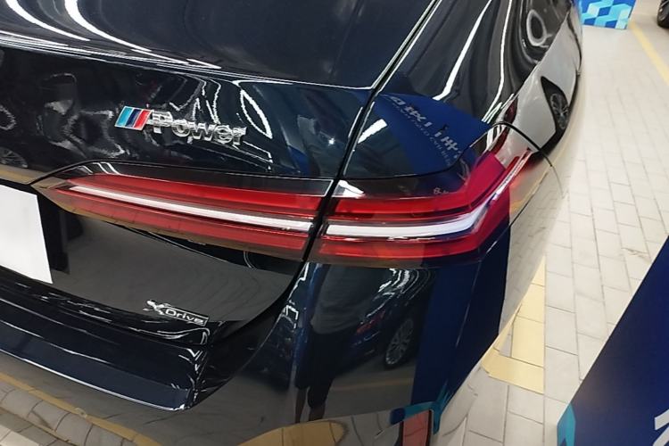 Used BMW 5 Series 2024 525Li M Sport Package Right Rear Taillight