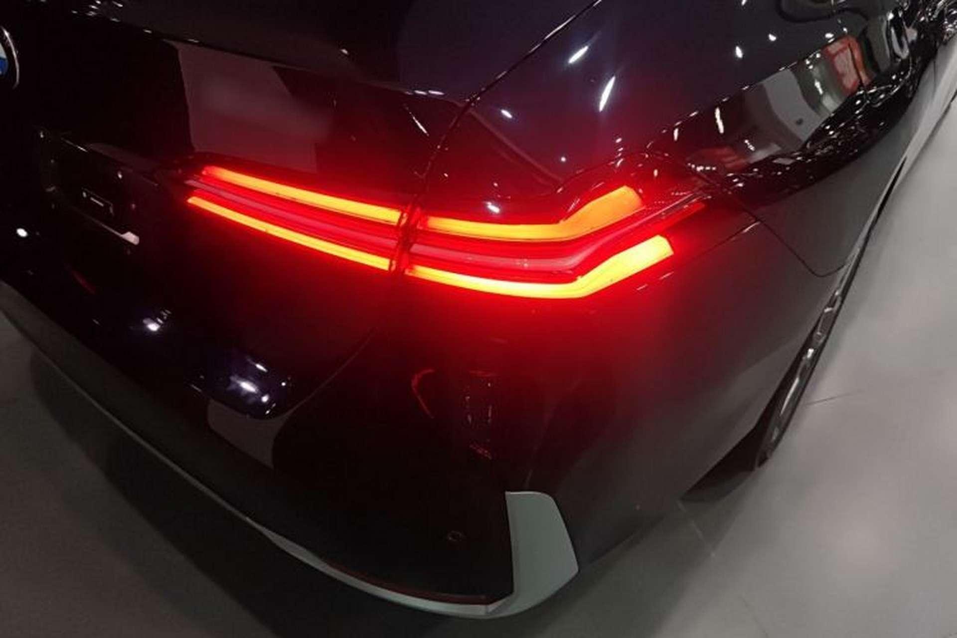 Used BMW 5 Series 2024 530Li Leading Luxury Package Right Rear Taillight