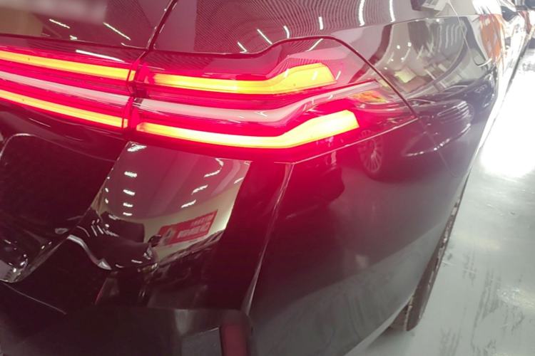 Used BMW 5 Series 2024 530Li Luxury Edition M Sport Package Right Rear Taillight