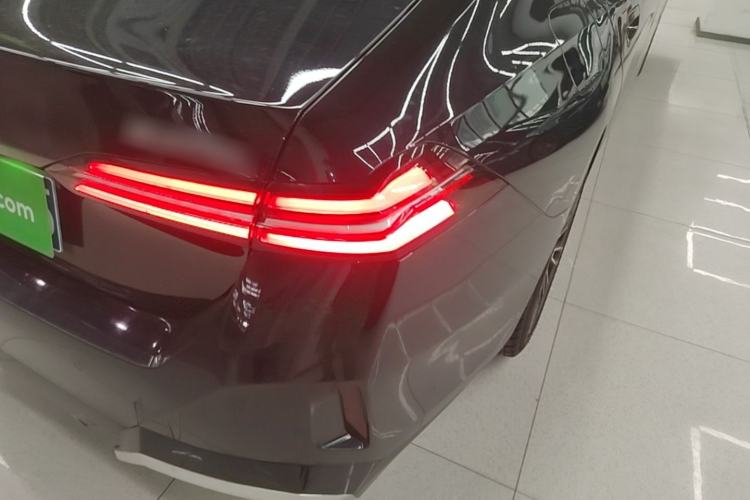 Used BMW 5 Series 2024 530Li Leading Model M Sport Package Right Rear Taillight