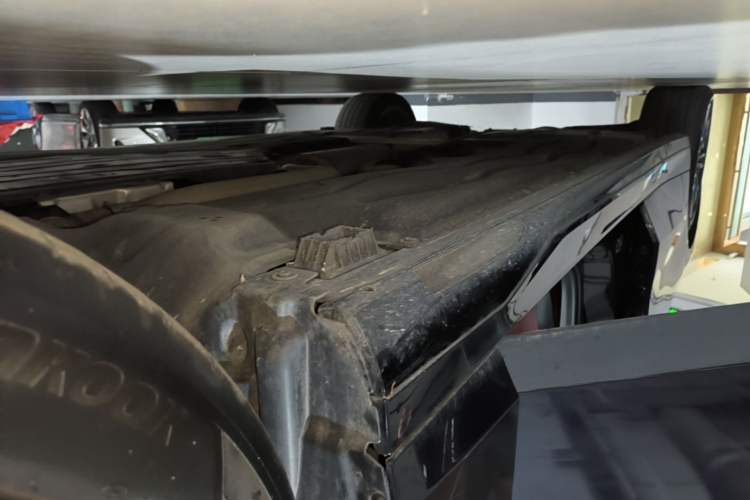 Used BMW 5 Series 2024 530Li Leading Model M Sport Package Right Side Sill