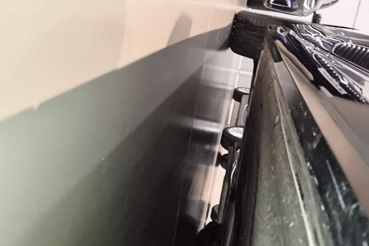 Used BMW 5 Series 2024 530i Leading Model M Sport Package Right Side Sill