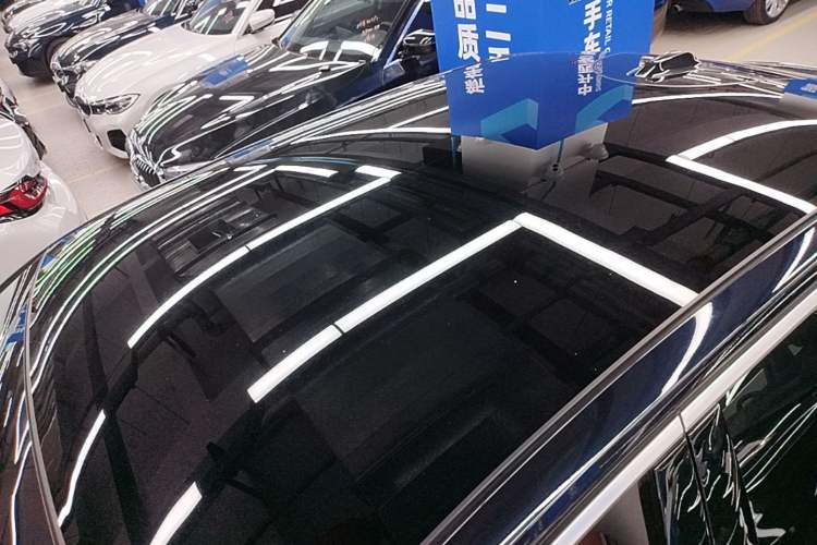 Used BMW 5 Series 2024 525Li M Sport Package Roof