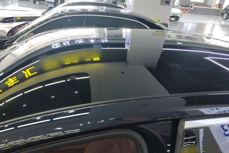 Used BMW 5 Series 2024 525Li M Sport Package Roof